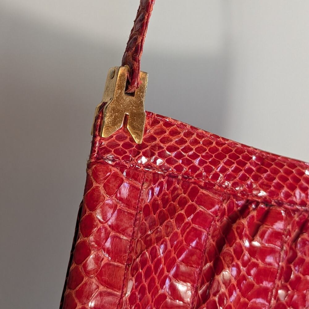 Morris Moskowitz Vintage | Genuine Reptile Crossbody Bag | Red - Picture 5 of 15